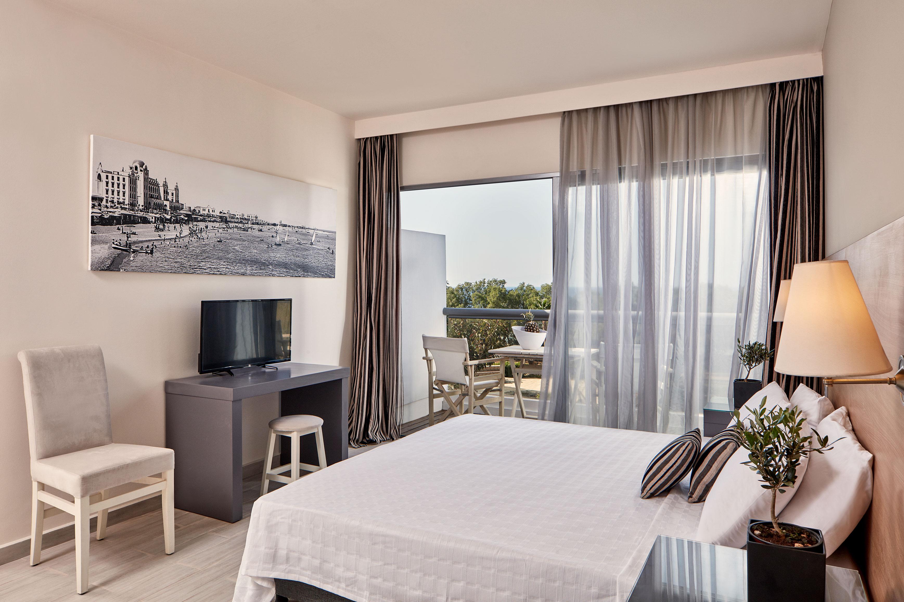 All Senses Ocean Blue Sea Side Resort Kremasti  Bagian luar foto
