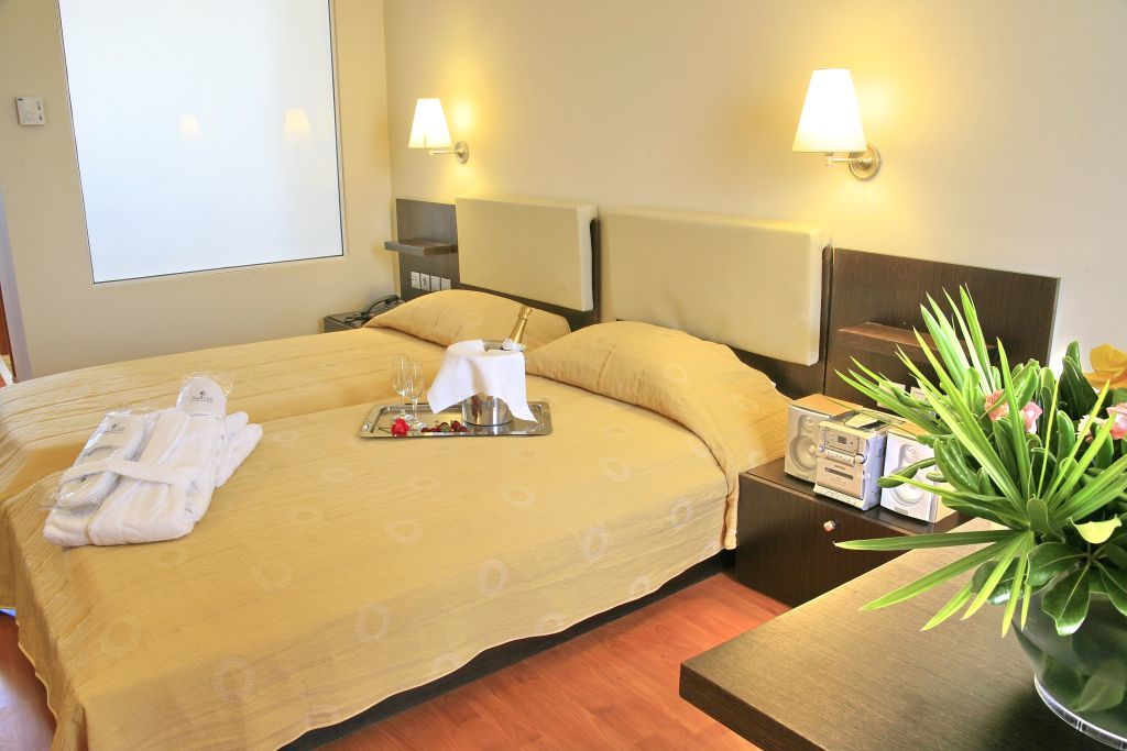 All Senses Ocean Blue Sea Side Resort Kremasti  Bagian luar foto