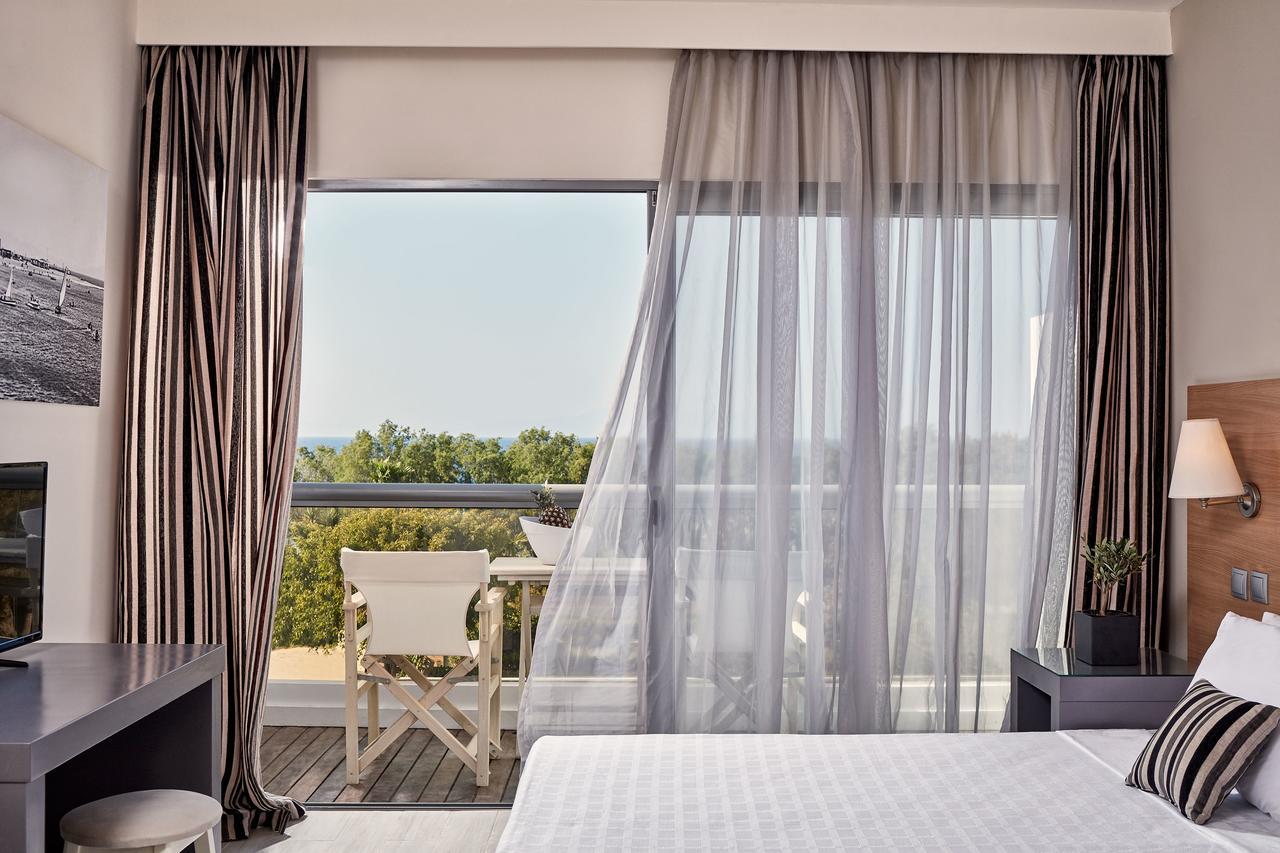 All Senses Ocean Blue Sea Side Resort Kremasti  Bagian luar foto